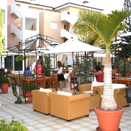 Apartmanhotel Chayofa Country Club 3*
